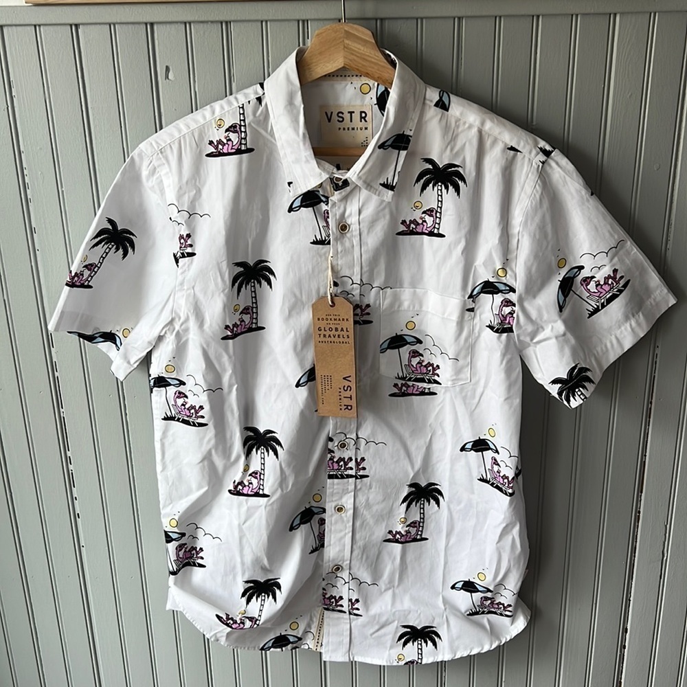 VSTR NWT Men’s Button Down Tropical Flamingo Relax Print - Size Medium